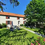 Le De Paul Et Angeline Holiday home