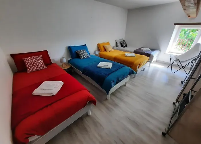 Le De Paul Et Angeline